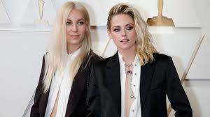 Kristen Stewart y Dylan Meyer celebran su amor con una boda íntima en Los Ángeles